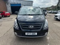 Usado Hyundai I800 SE 134 CV (98 kW) 2017 Negro Monovolumen