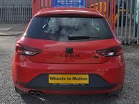 Used Seat Leon FR 125 HP (91 kW) 2015 Red Hatchback