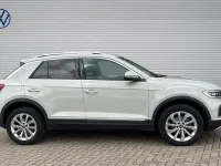 Second-hand VW T-Roc Style 110 CP (80 kW) 2023 Gri SUV
