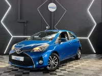 Used Toyota Yaris 99 HP (72 kW) 2015 Blue Hatchback