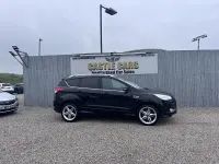 Usado Ford Kuga Titanium X 180 HP (132 kW) 2016 Preto SUV