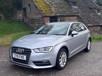Used Audi A3 110 HP (80 kW) 2015 Silver Hatchback