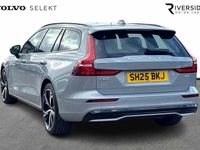 Begagnad Volvo V60 Plus 197 HK (144 kW) 2025 Grå Kombi