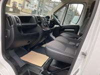 Used Citroën Relay 120 HP (88 kW) 2021 White Van