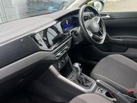 Used VW Taigo Life 110 HP (80 kW) 2023 Visual green metallic SUV