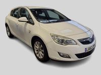 Used Vauxhall Astra Active 2012 White Hatchback