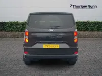 Usado Ford Tourneo Custom Titanium 150 HP (110 kW) 2024 Preto Van