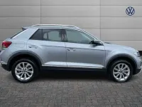 Used VW T-Roc Style 150 HP (110 kW) 2025 Silver SUV