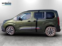 Used Citroën Berlingo 100 kW (136 HP) 2025 Green MPV
