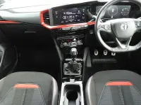 Used Vauxhall Mokka SRi 101 HP (74 kW) 2021 White SUV