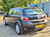 Used Vauxhall Astra Club 115 HP (84 kW) 2009 Black Hatchback