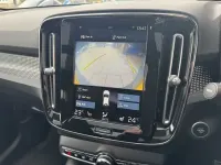 Begagnad Volvo XC40 R-Design Pro 2021 Grå SUV