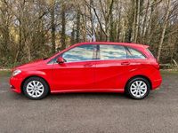 Used Mercedes B200 SE 2012 Red MPV