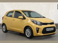 Used Kia Picanto 65 HP (47 kW) 2024 Yellow Hatchback