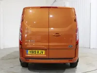 Used Ford Transit Custom Limited 130 HP (95 kW) 2019 Orange Van