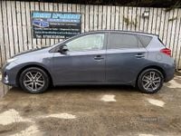Used Toyota Auris 2015 Blue Hatchback