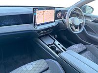 Used VW Passat R-line 150 HP (110 kW) 2025 Mariposit green Estate