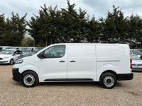 Used Vauxhall Vivaro 100 HP (73 kW) 2023 White MPV