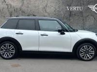Used Mini Cooper Classic 150 kW (204 HP) 2025 Nanuq white Hatchback