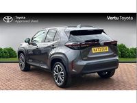 Used Toyota Yaris Cross 113 HP (83 kW) 2024 Grey SUV