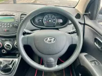 Used Hyundai i10 Classic 2011 Red Hatchback