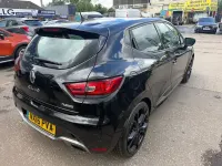 Used Renault Clio 200 HP (147 kW) 2016 Black Hatchback