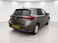 Used Toyota Auris Hybrid 2018 Bronze Hatchback