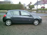 Used Renault Clio II Dynamique 2007 Grey Hatchback