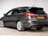 Used Ford Focus ST-Line 125 HP (91 kW) 2016 Grey Estate