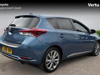 Used Toyota Auris 116 HP (85 kW) 2016 Blue Hatchback