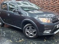 Used Dacia Sandero Lauréate 90 HP (66 kW) 2018 Slate grey Hatchback