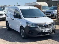 Used Renault Kangoo 89 kW (122 HP) 2024 White MPV