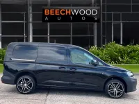 Usado VW Caddy 102 HP (75 kW) 2021 Preto Monovolume