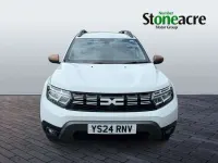 Used Dacia Duster Extreme 98 HP (72 kW) 2024 White SUV