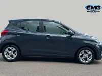 Usado Hyundai i10 SE 67 HP (49 kW) 2023 Cinzento Citadino