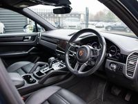 Used Porsche Cayenne 340 HP (250 kW) 2020 Blue SUV