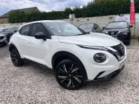Usado Nissan Juke Acenta Premium 114 HP (83 kW) 2025 Branco SUV