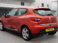 Used Renault Clio IV Dynamique 90 HP (66 kW) 2016 Red Hatchback