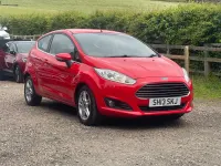 Used Ford Fiesta Zetec 82 HP (60 kW) 2013 Red Hatchback