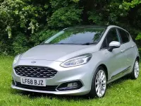 Second-hand Ford Fiesta 99 CP (72 kW) 2018 Argintiu Hatchback