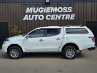 Used Mitsubishi L200 2016 White Pickup