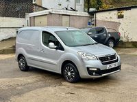 Used Peugeot Partner 2017 Silver MPV
