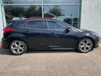 Used Ford Focus ST 185 HP (136 kW) 2017 Black Hatchback