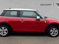 Used Mini Cooper Classic 134 HP (98 kW) 2020 Red Hatchback
