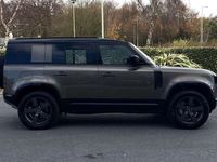 Używany Land Rover Defender HSE Dynamic 344 KM (253 kW) 2024 Brązowy SUV
