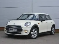 Used Mini ONE Hatch 102 HP (75 kW) 2015 White Hatchback