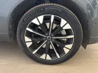 Usado Volvo XC60 Plus 247 CV (181 kW) 2025 Verde SUV