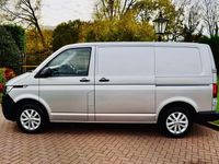 Gebraucht VW Transporter Highline 150 PS (110 kW) 2022 Silber Van