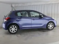 Used Peugeot 208 Active 68 HP (50 kW) 2016 Blue Hatchback