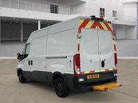 Used Iveco Daily 116 HP (85 kW) 2018 White Van